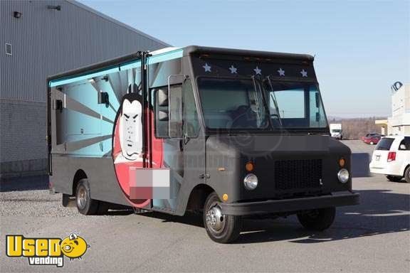 2006 - Ford Grumman Olsen Mobile Kitchen Food Truck