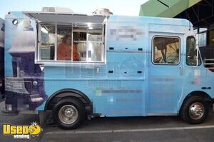 2005 Workhorse P30 Step Van Food Truck / Commercial Mobile Kitchen
