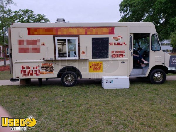 Used 25' Chevrolet P30 Step Van Kitchen Food Truck / Mobile Kitchen Unit