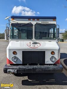 2003 Workhorse P42 Step Van Food Truck w/ Newer Kitchen