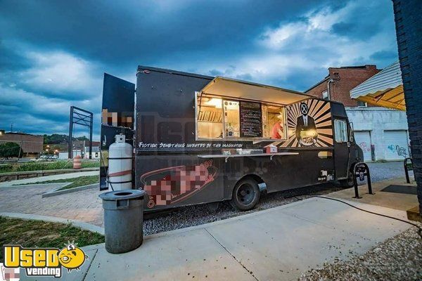 Fully-Functional Chevrolet P30 Diesel Step Van Food Truck/Used Mobile Kitchen