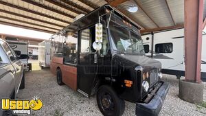 2002 20' Workhorse All-Purpose Food Truck Mobile Vending Unit
