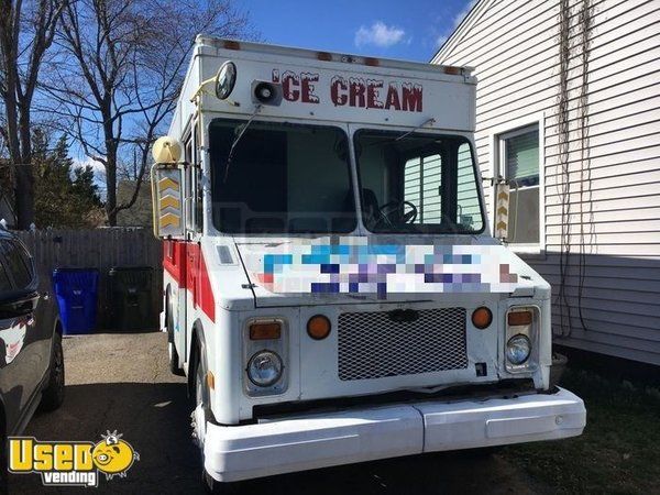 Chevy P30 Used Ice Cream Truck