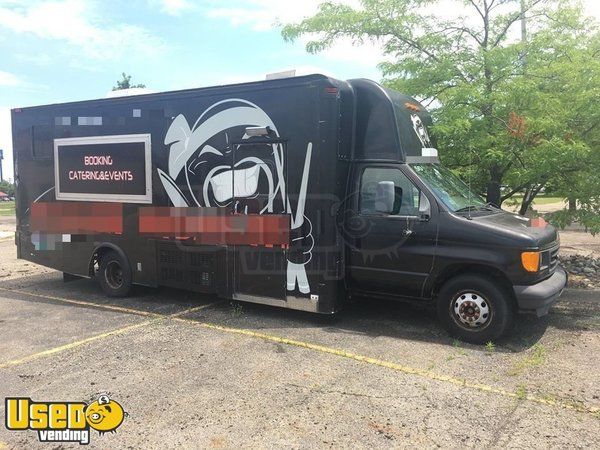 2003 Ford E450 Food Truck