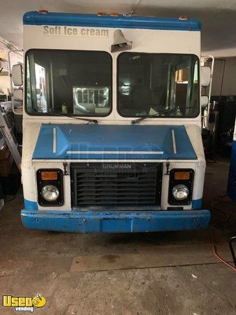 Used GMC 2500 Regular Cab IceCream/Soft Serve Truck Working Condition