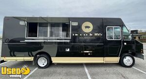 2009 Freightliner Workhorse 27' Mobile Kitchen Food Truck