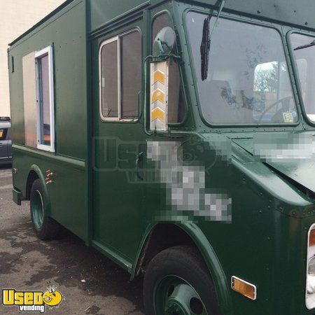 For Sale - Used Chevy P30 Food Truck