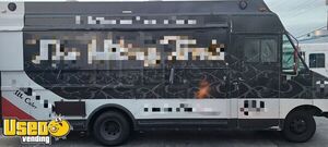 2003 24' Ford Econoline Kitchen Food Truck with Fire Suppression System