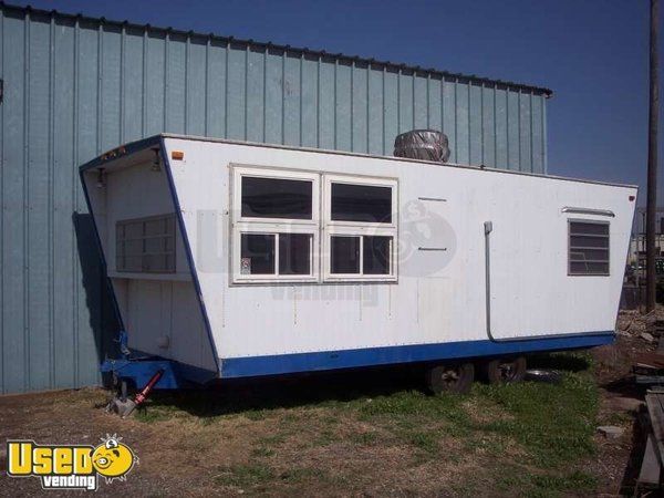 1995 - 9 x 9 x 22 Concession Trailer