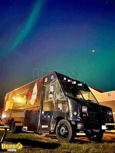 2005 Workhorse All-Purpose Food Truck with Fire Suppression System