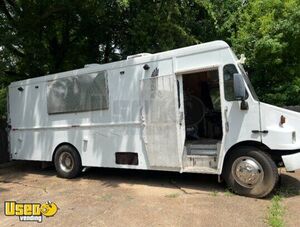 Ready to Customize - 2002 26' Freightliner All-Purpose Food Truck with Lift Gate DIY Unit