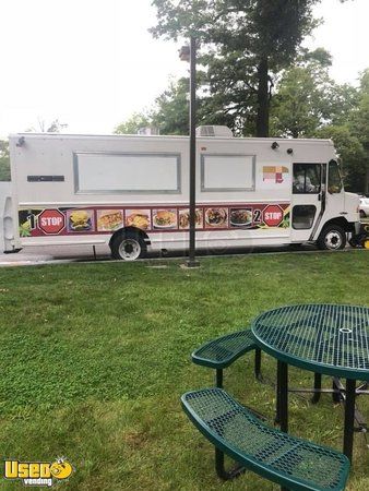 2010 Freightliner Step Van Kitchen Food Truck w/ Pro Fire Suppression System