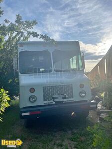 Nicely Equipped - 2003 Workhorse P42 Step Van Kitchen Food Truck