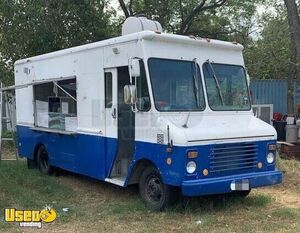 Ready to Work Chevrolet Grumman Olson P30 Mobile Kitchen Food Truck