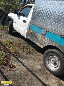 2001 Chevrolet Silverado 2500 HD Lunch Serving Canteen Style Food Truck