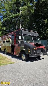 2004 26' Freightliner MT35 All-Purpose Food Truck with Fire Suppression System