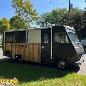 LOW MILES-NEW TIRES Licensed - Chevrolet P-30 Kitchen Food Truck with Pro-Fire System