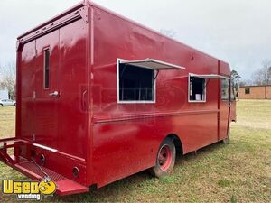 Newly Remodeled 14' Freightliner MT35 Diesel Step Van Food Truck