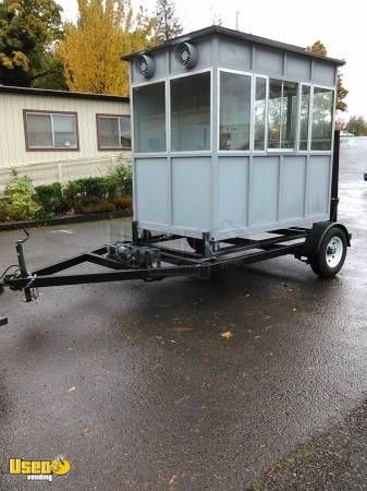 5.5' x 8.5' Food Concession Trailer