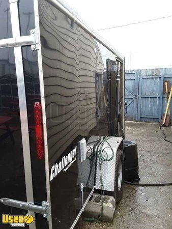 Mint Condition 2019 Homesteader 7' x 10' Food Concession Trailer