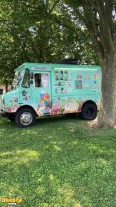 Turnkey - Chevrolet P30 Ice Cream/Slushy Truck