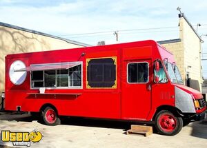 2001 Workhorse P42 Diesel Commercial Mobile Kitchen Food Vending Truck