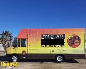 2001 Workhorse P42 All-Purpose Food Truck | Mobile Vending Unit