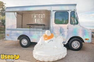 Versatile 18' GMC P3500 All-Purpose Food Truck Mobile Vending Unit