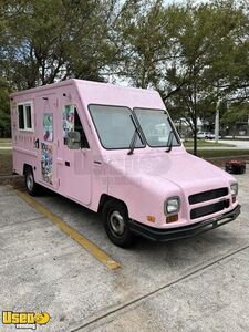 Used - 9.5' UMC Utilimaster Aeromate Ice Cream Truck | Mobile Vending Unit