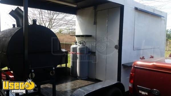 18' Porch Trailer with BBQ Grill
