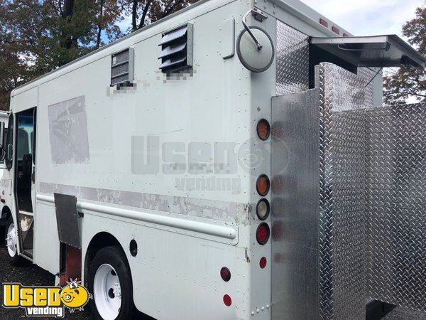 Workhorse Food Truck