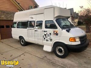 2000 Dodge Ram 3500 All-Purpose Food Truck/ Catering Unit