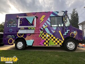 2004 Freightliner All-Purpose Food Truck with Fire Suppression System