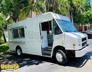 2000 Chevrolet Professional Kitchen Food Truck with ProTex Fire Suppression