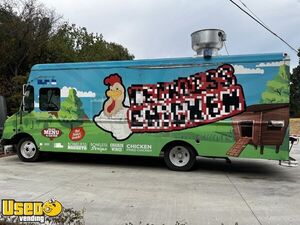Spacious -2001 Step Van Kitchen Food Truck | Mobile Kitchen Unit