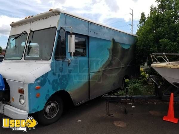 28' Chevy Grumman Food Truck