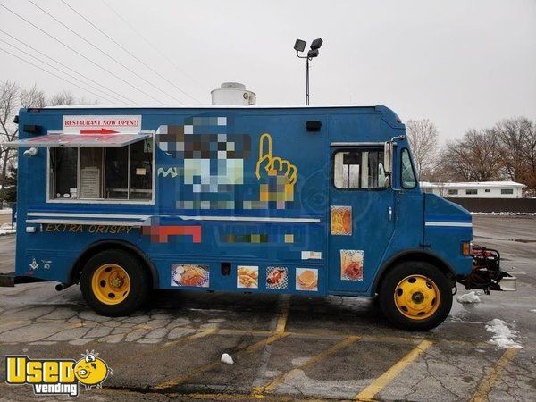 International Food Truck Mobile Food Unit with 2016 Kitchen Build