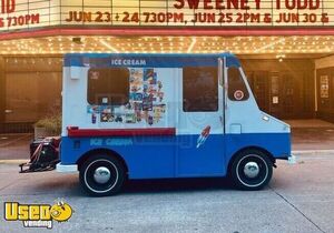 Vintage - 1983 Ice Cream Truck | Mobile Ice Cream Parlor