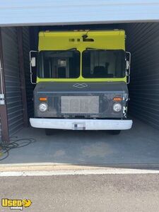 2005 Chevrolet Workhorse Step Van Kitchen Street Food Truck