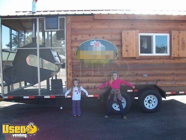2008 - Southern Yankee 20' x 8' Log Cabin Style BBQ Smoker Concession Trailer