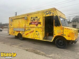 2002 22' Workhorse All-Purpose Food Truck with Fire Suppression System