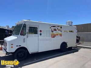 Licensed - Chevrolet P30 All-Purpose Street Food Truck Mobile Food Unit