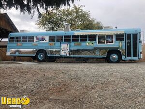 Low Mileage Massive 42' Bluebird Bus Diesel Food Vending Truck / Bustaurant