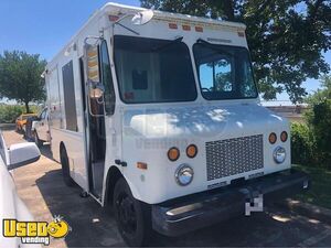 Well Maintained -  Step Van Mobile Street Food Unit/ Kitchen Food Truck with Pro-Fire