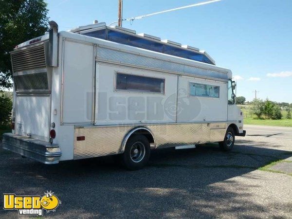 Chevy P30 AA Catering Food Truck