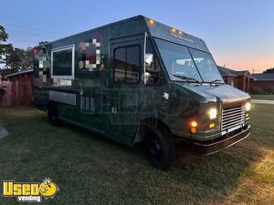 Well Equipped - 2006 Freightliner Utilimaster All-Purpose Food Truck
