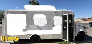 Well Equipped - 2015 Ford E450 Econoline All-Purpose Food Truck
