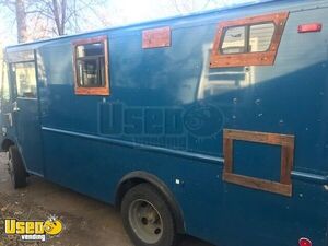 GMC Light Duty P Model 20' Step Van Used Food Truck- Spacious, LOW  MILES