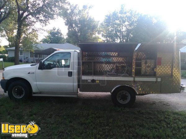 Ford Lunch / Canteen Truck