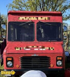 Chevrolet P30 All-Purpose Food Truck with Fire Suppression System
